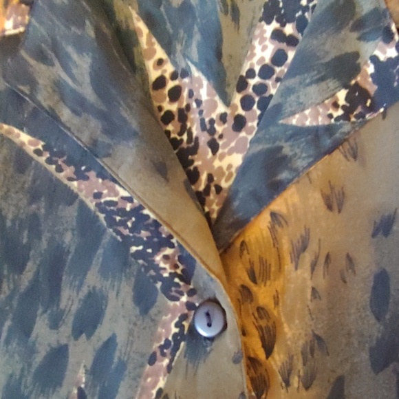 🐯 KLOZ Studio Top - Picture 8 of 8